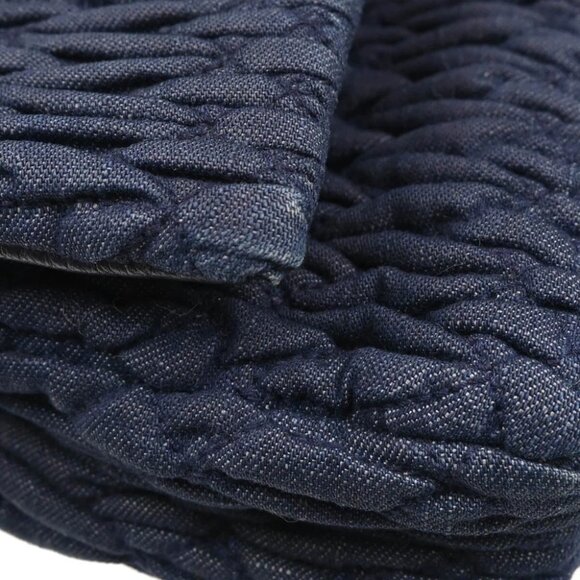 Miu Miu Navy Denim Matelasse Shoulder Bag 31/D RP0415 184713 - Picture 2 of 10